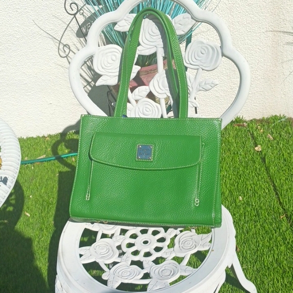 Dooney &Bourke - Picture 1 of 7